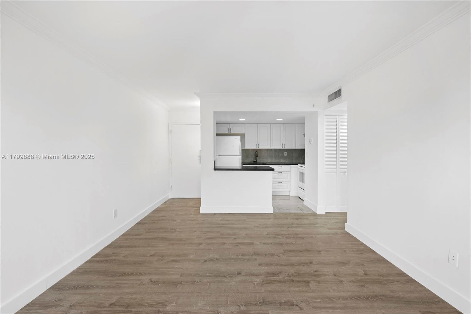 Property photo # 4