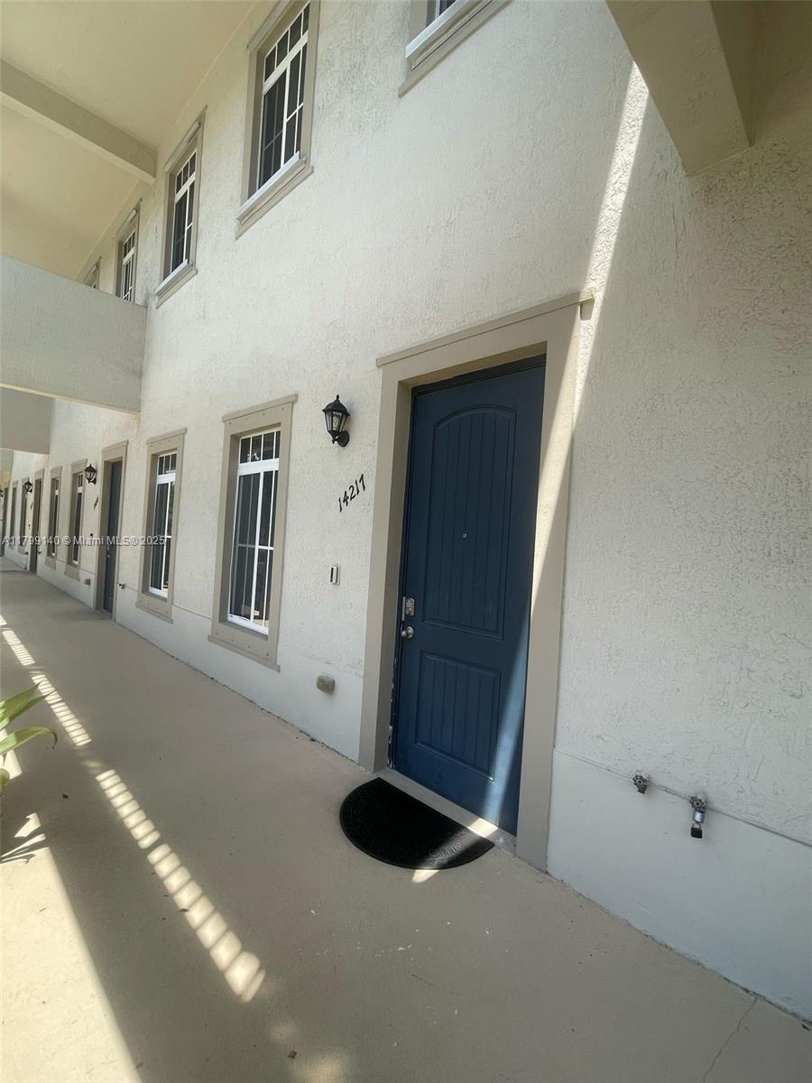14217 SW 274th St, Homestead, Florida image 2