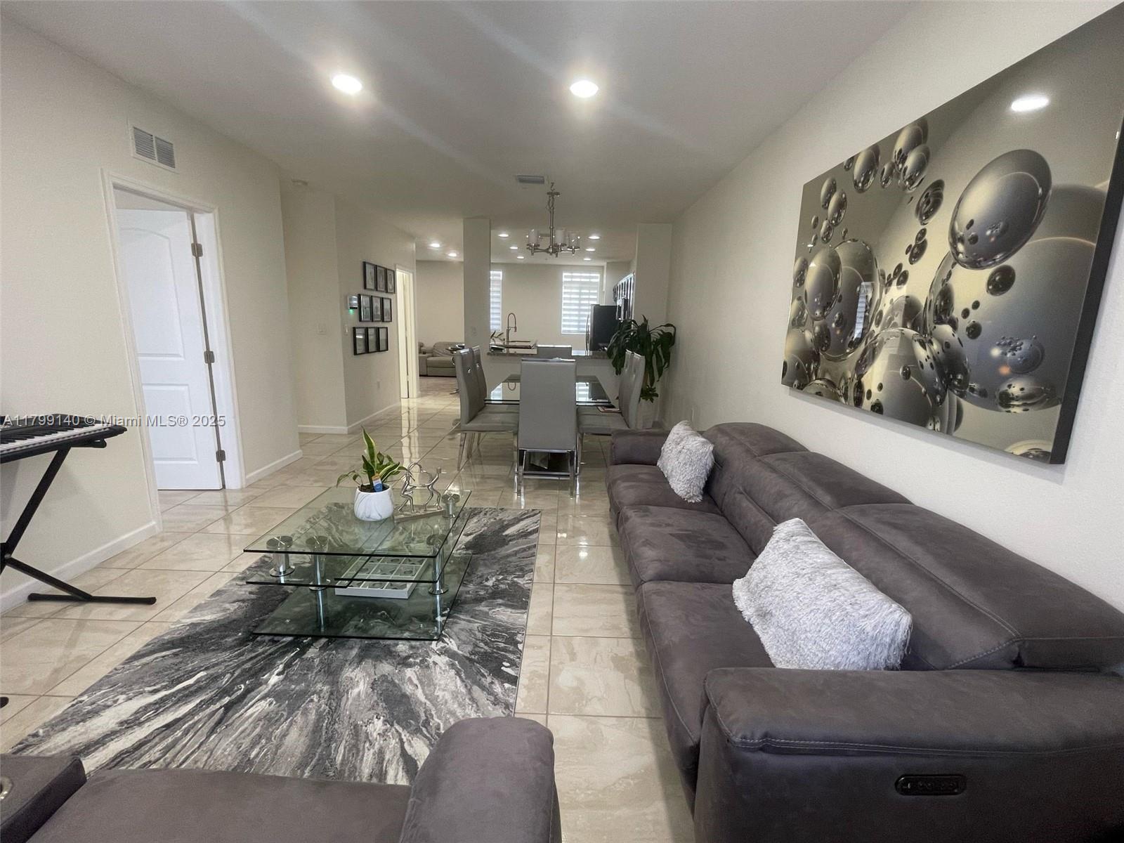 14217 SW 274th St, Homestead, Florida image 4