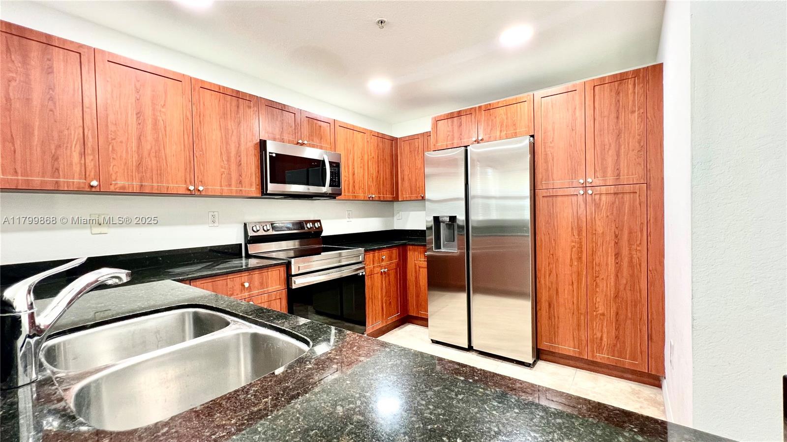 Property photo # 3