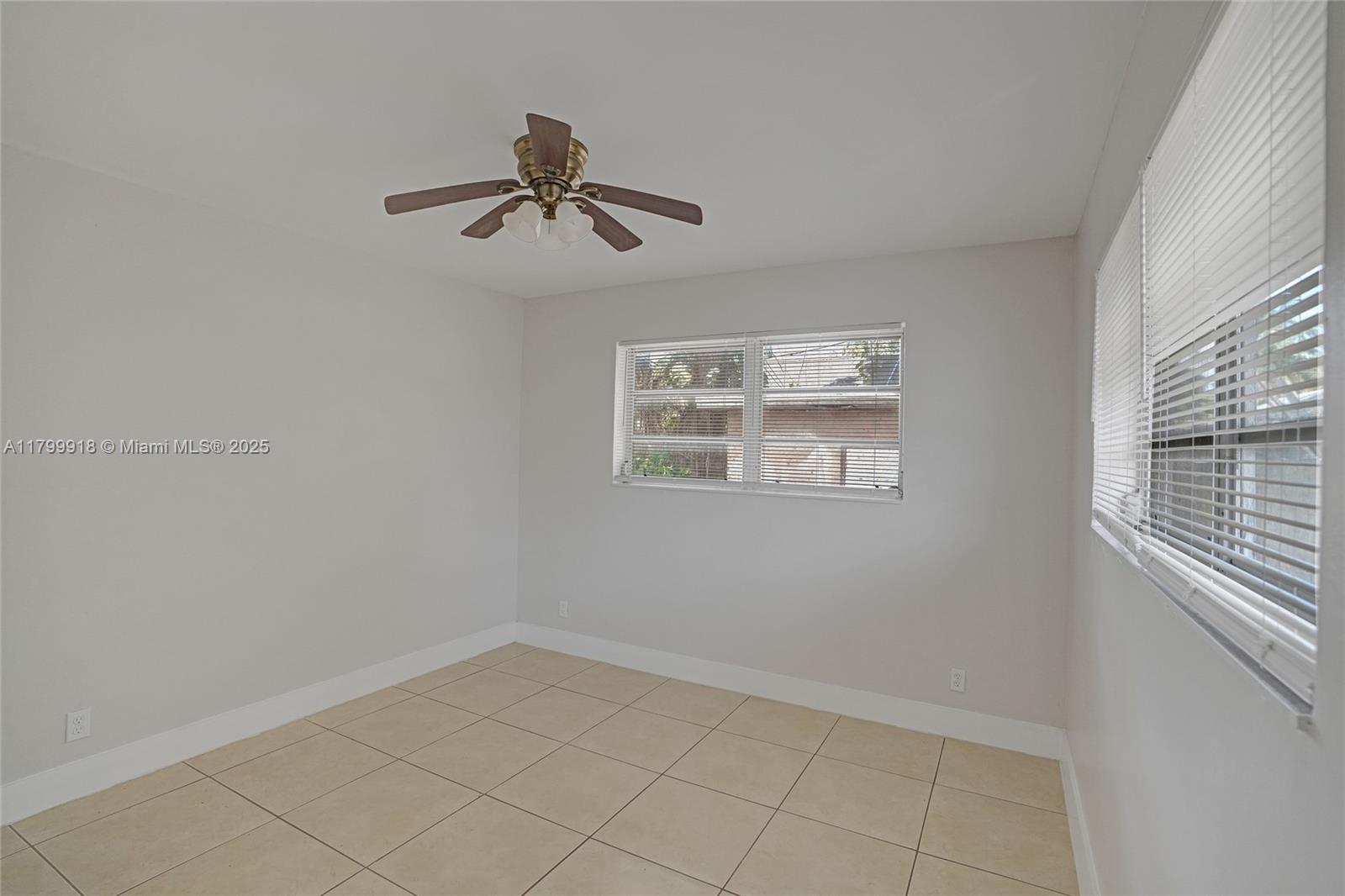 1251 NE 150th St, Miami, Florida image 25
