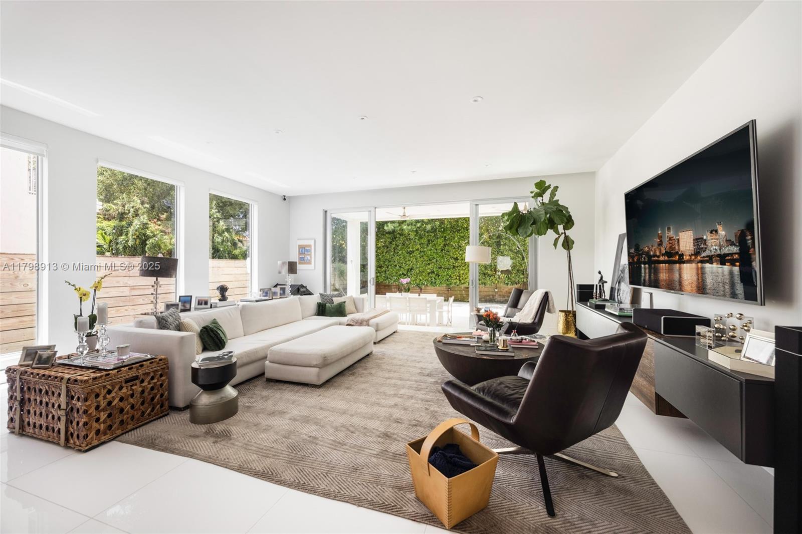2916 Catalina St #2916, Coconut Grove, Florida image 10