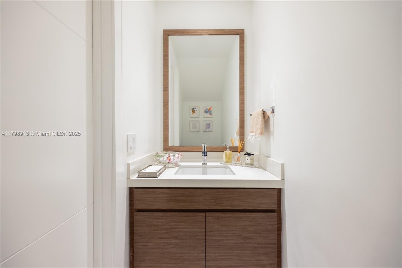 2916 Catalina St #2916, Coconut Grove, Florida image 26