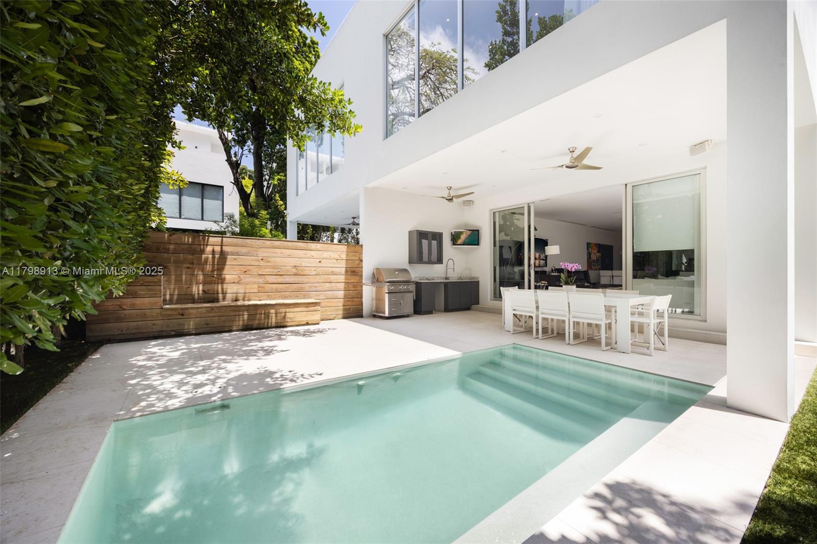 2916 Catalina St #2916, Coconut Grove, Florida image 31
