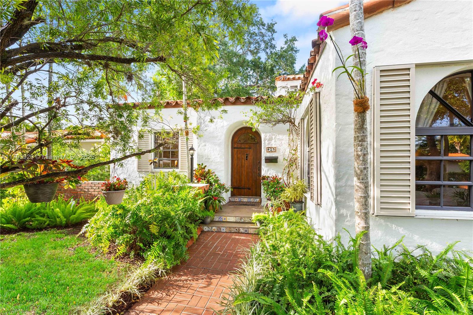 425 Cadagua Ave, Coral Gables, Florida image 3