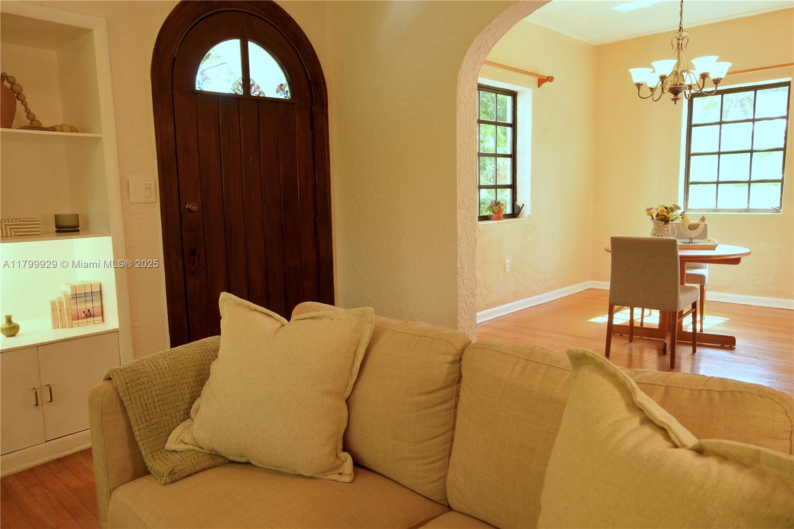 425 Cadagua Ave, Coral Gables, Florida image 9