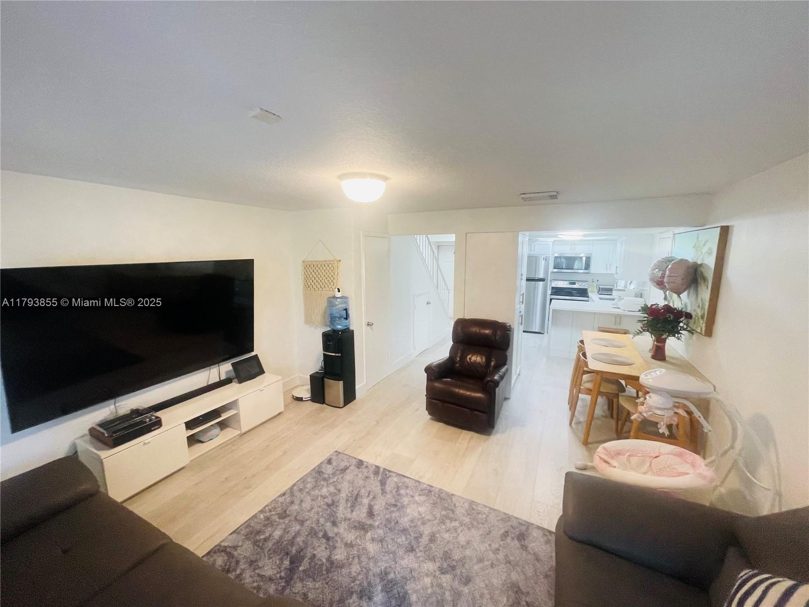 8605 NW 35th Ct #A, Coral Springs, Florida image 12