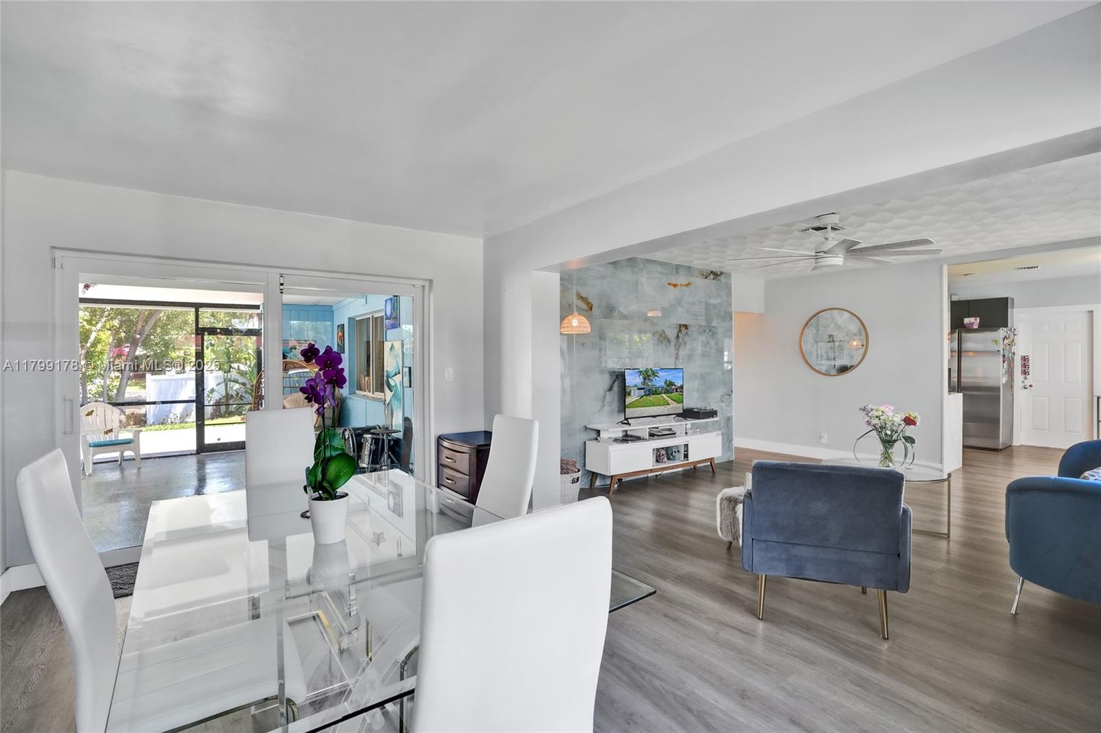 Listing Photo 18