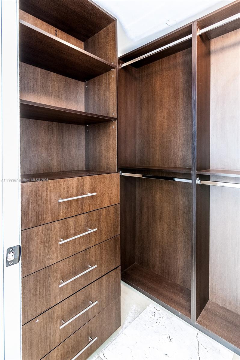 Residential, Aventura, Florida image 11