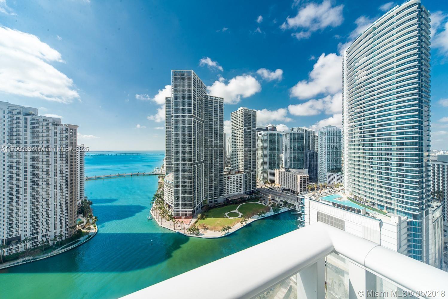300 S Biscayne Blvd #T-2102, Miami FL 33131