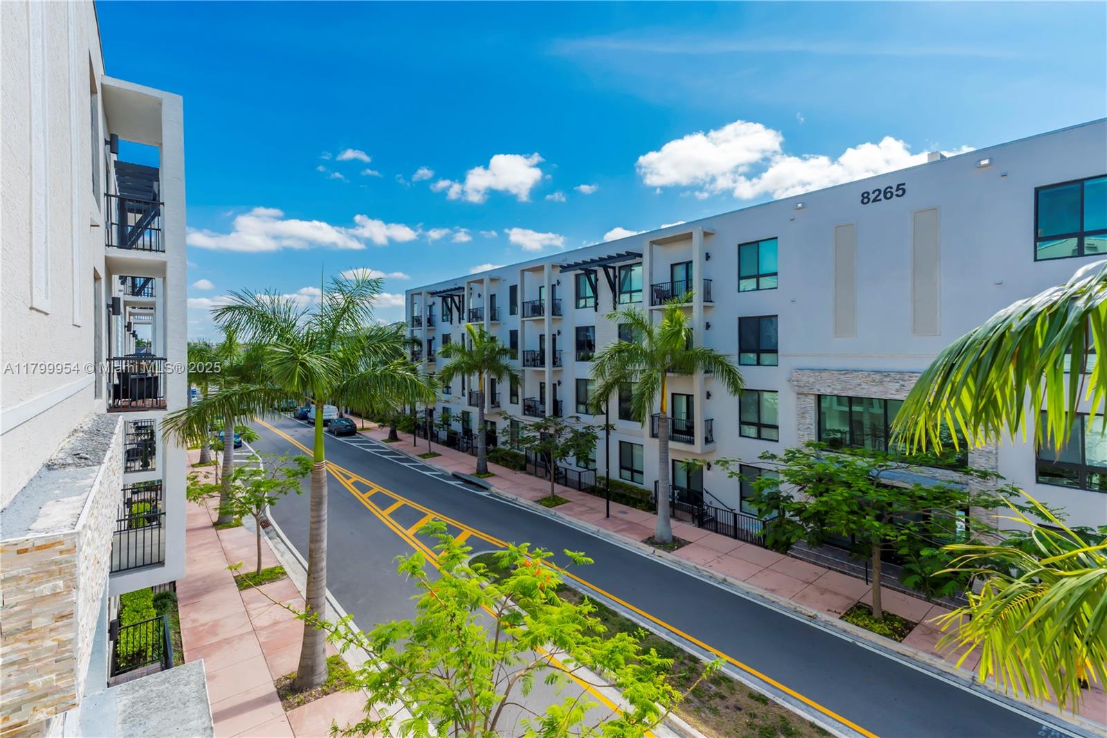 8301 NW 41st St #B-305, Doral, Florida image 28