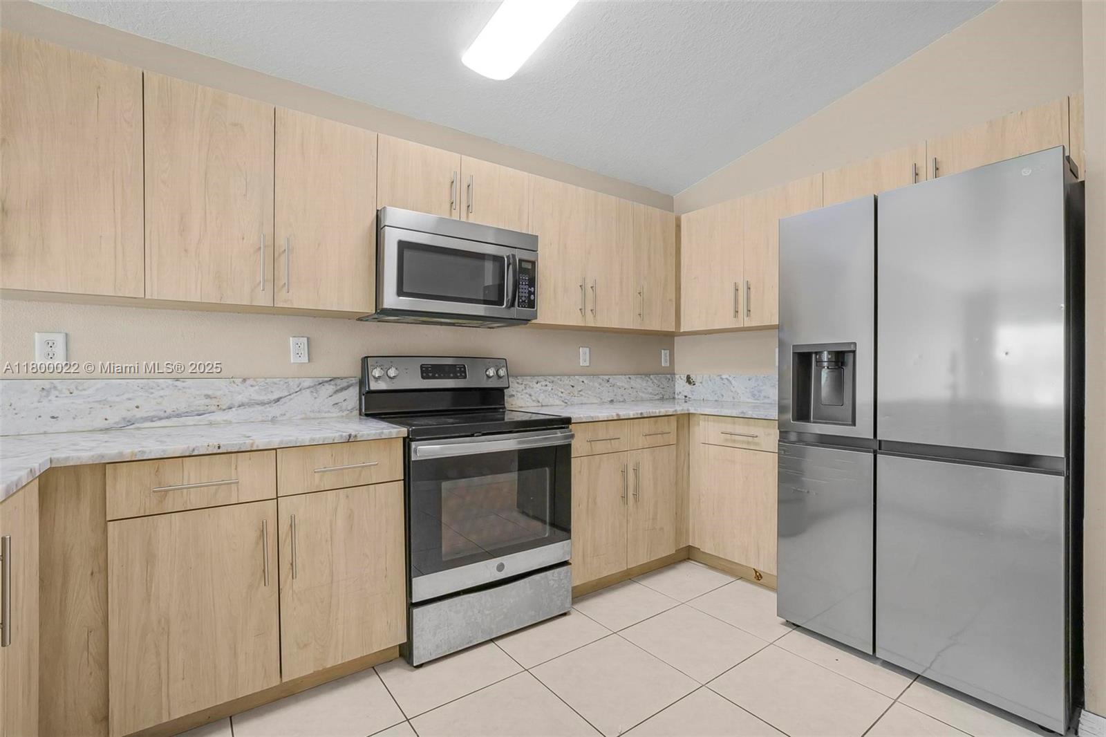 21524 SW 89th Path, Cutler Bay, Florida image 11