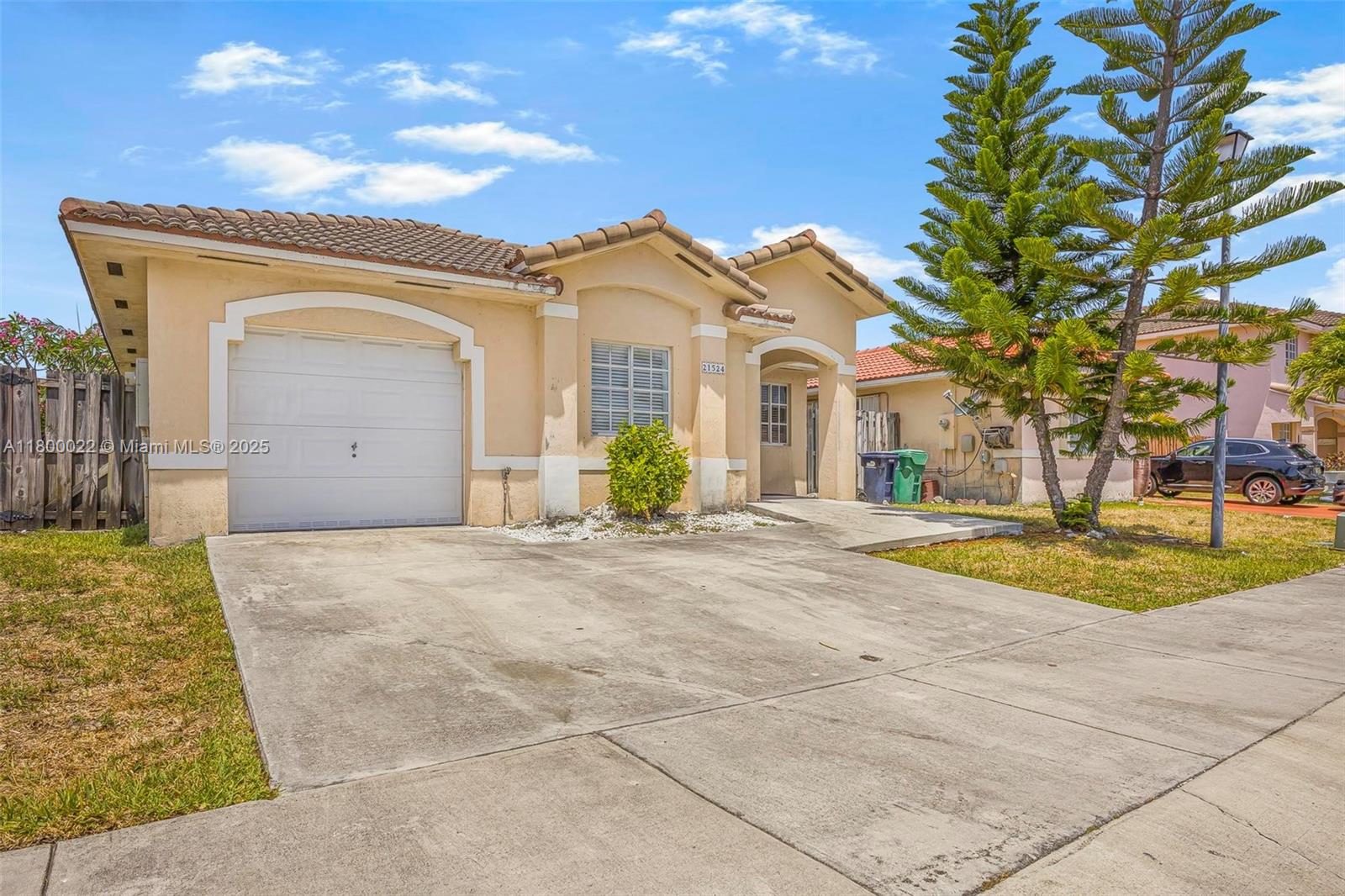 21524 SW 89th Path, Cutler Bay, Florida image 2