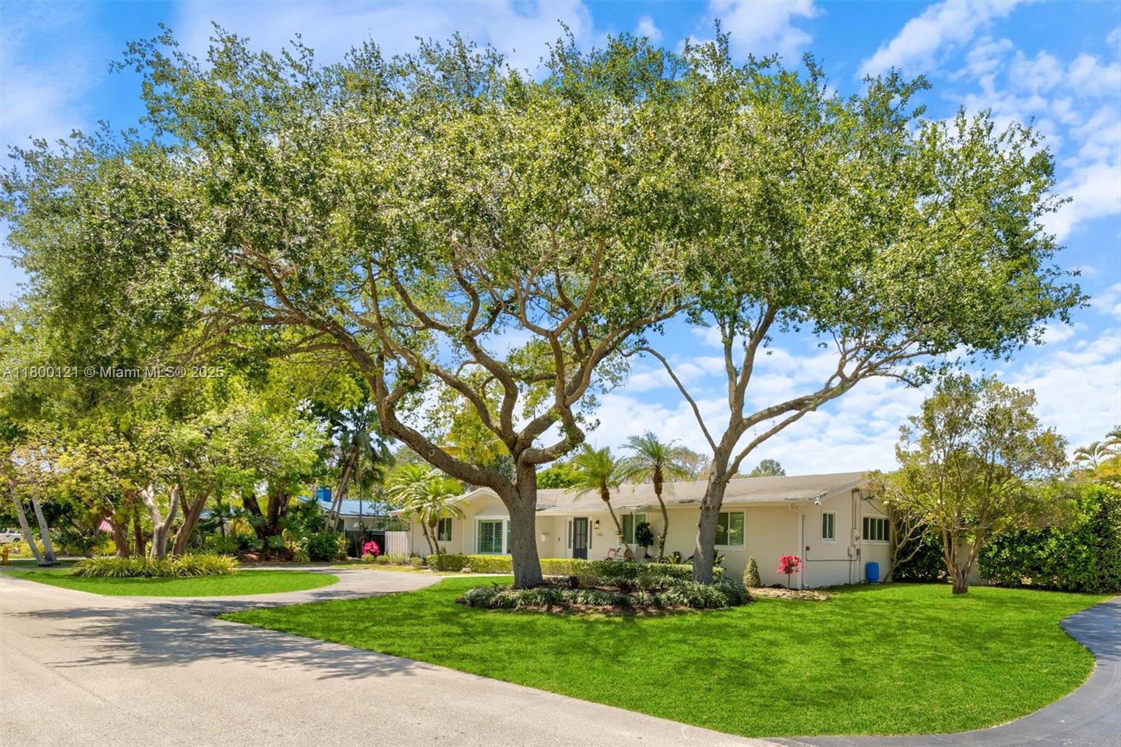 646 NE 83rd St, Miami, Florida image 3