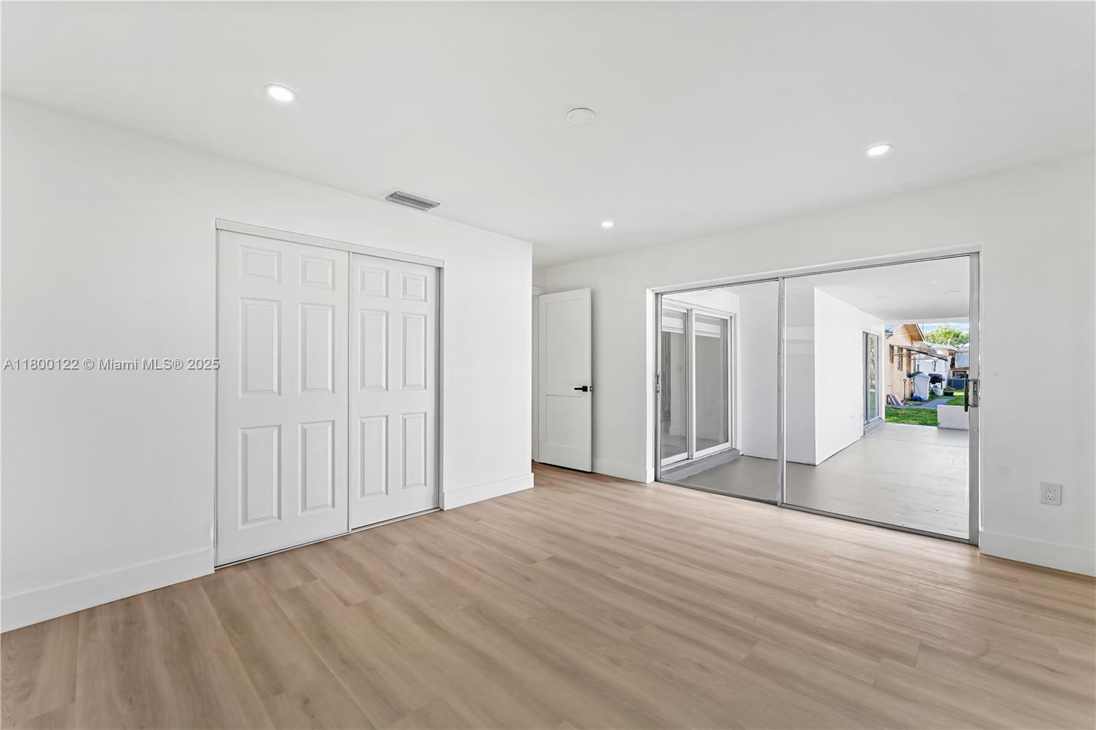 2600 NW 68th Way, Sunrise, Florida image 27