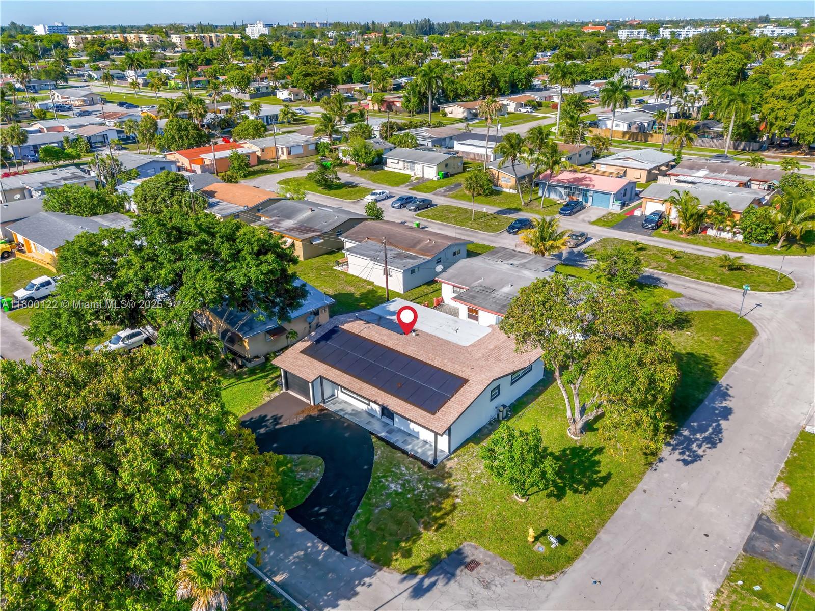 2600 NW 68th Way, Sunrise, Florida image 3