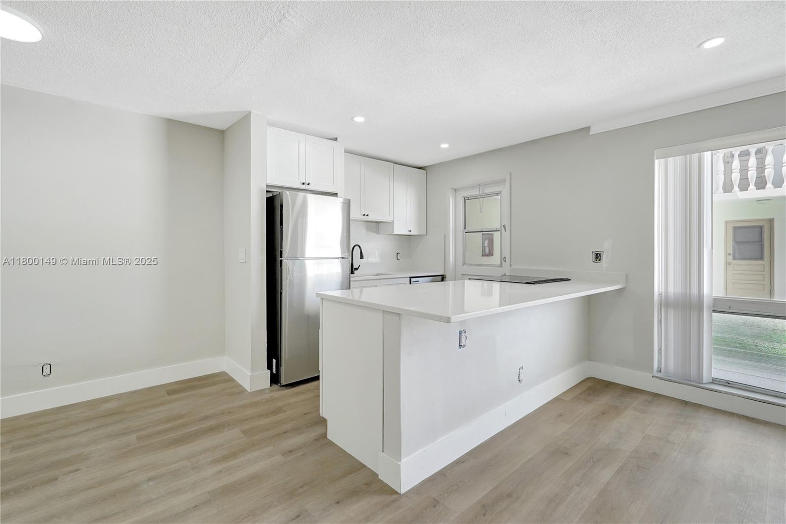 Property photo # 9