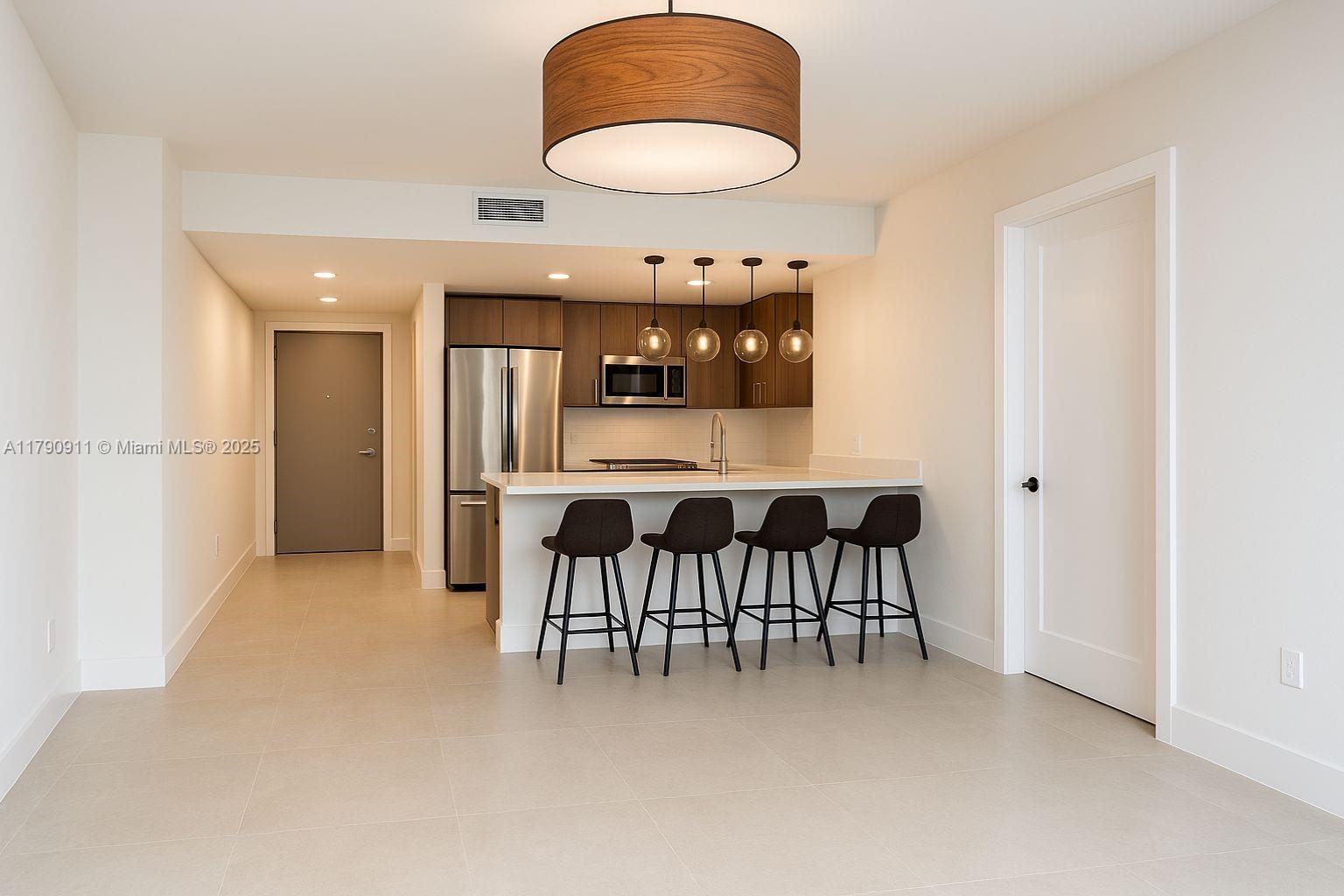 Apartamento à Venda em Miami, FL