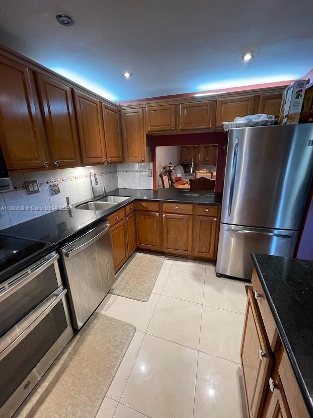 8360 Sands Point Blvd #G209, Tamarac, Florida image 3