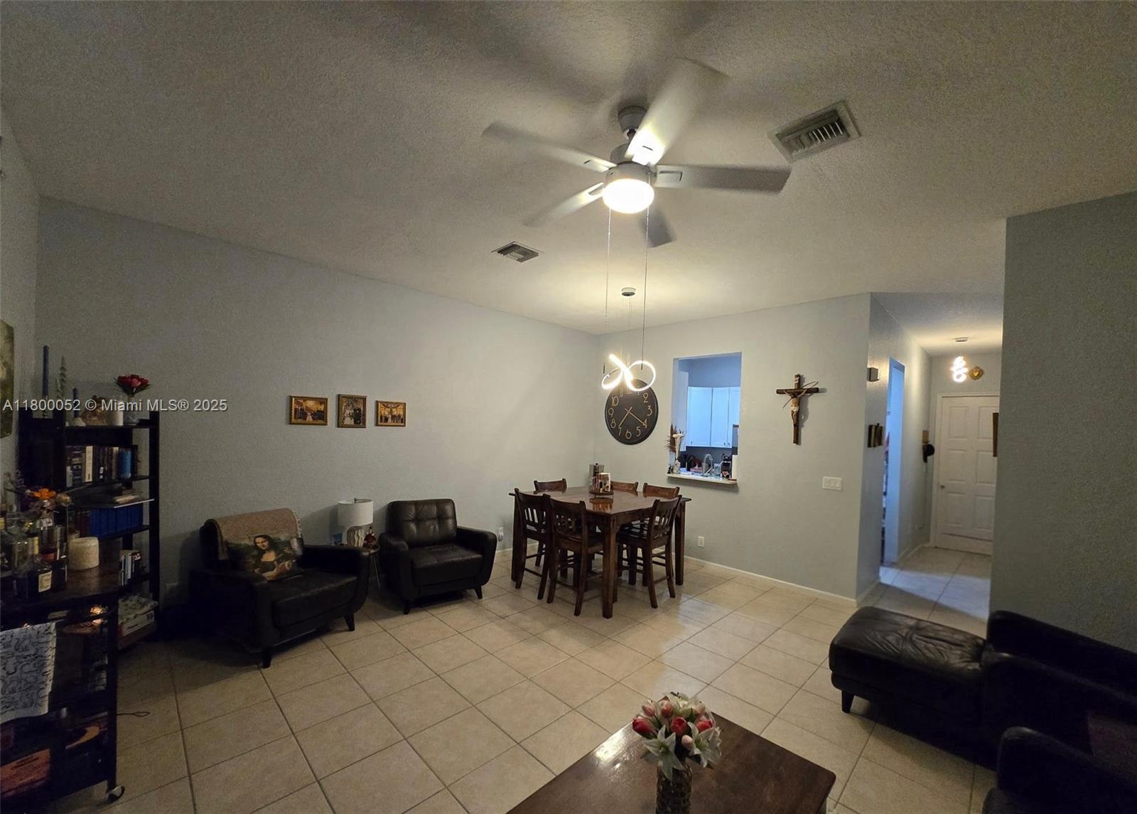 8318 Lagos De Campo Blvd, Tamarac, Florida image 7