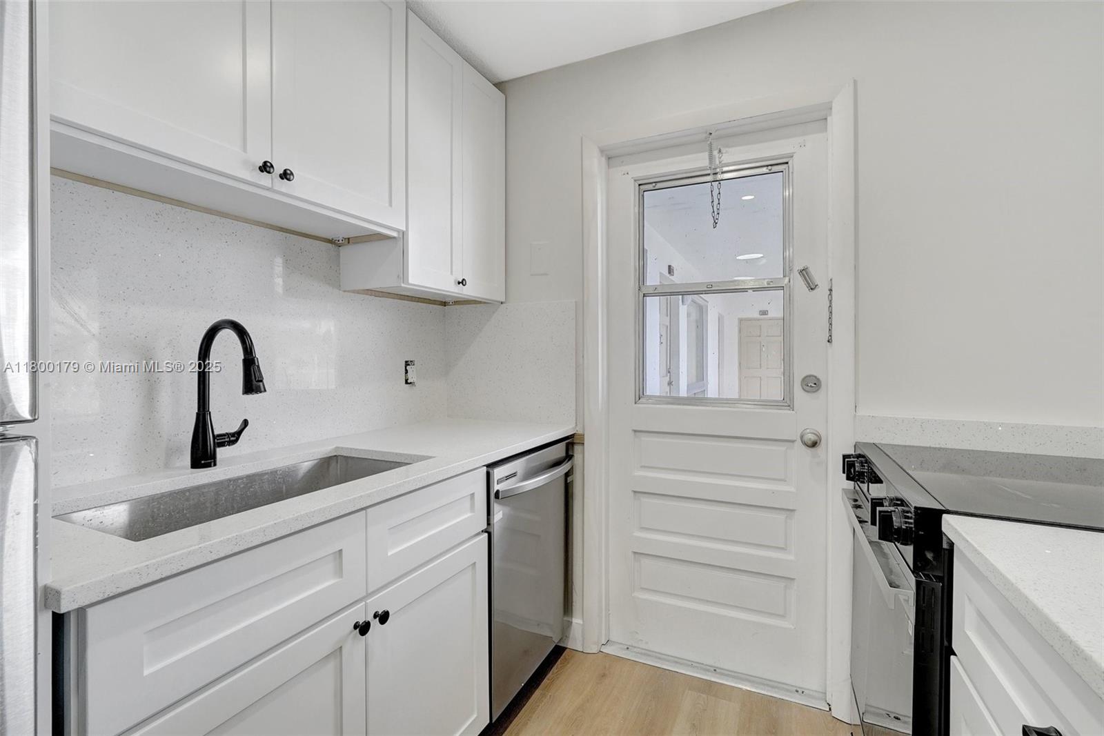 Property photo # 7