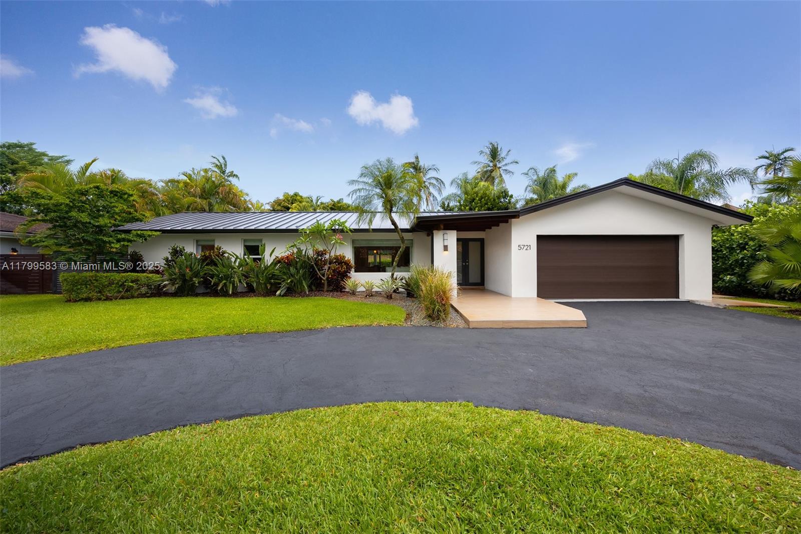 5721 SW 59th Ave, South Miami, Florida image 2