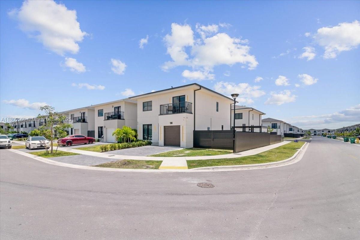 1396 NW 3rd St, Florida City, Florida image 47