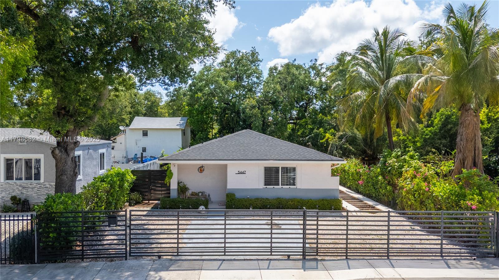 5447 NW 4th Ave, Miami, Florida image 2