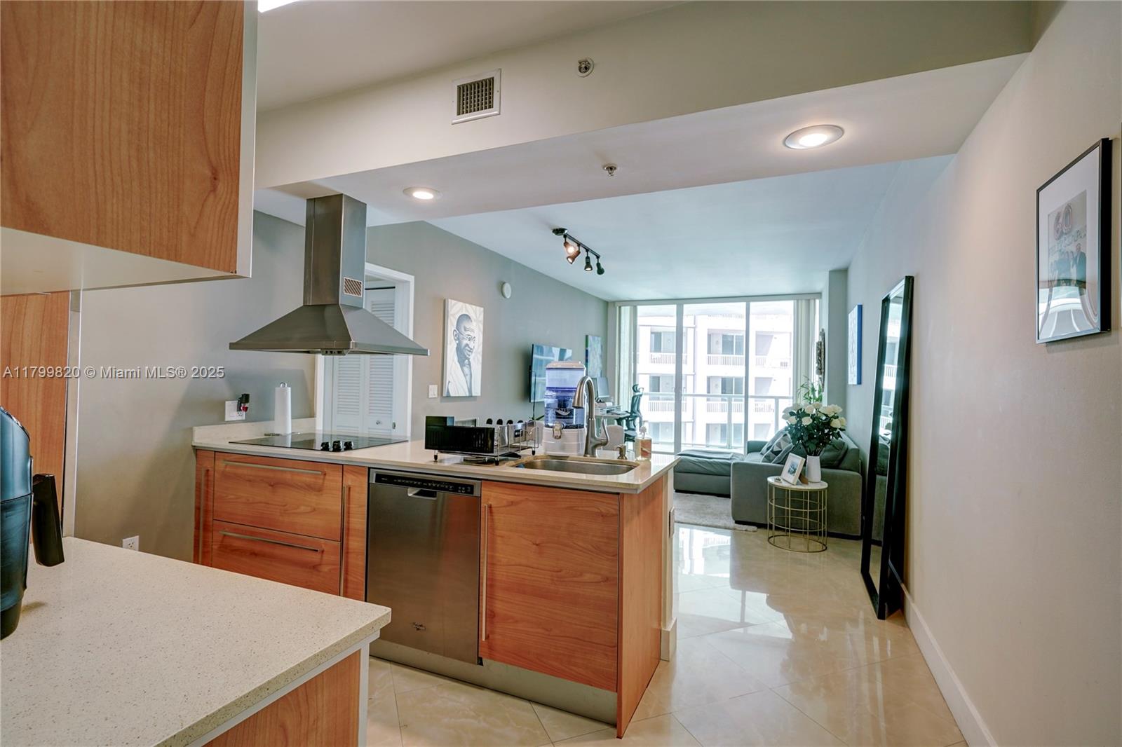 Property photo # 2