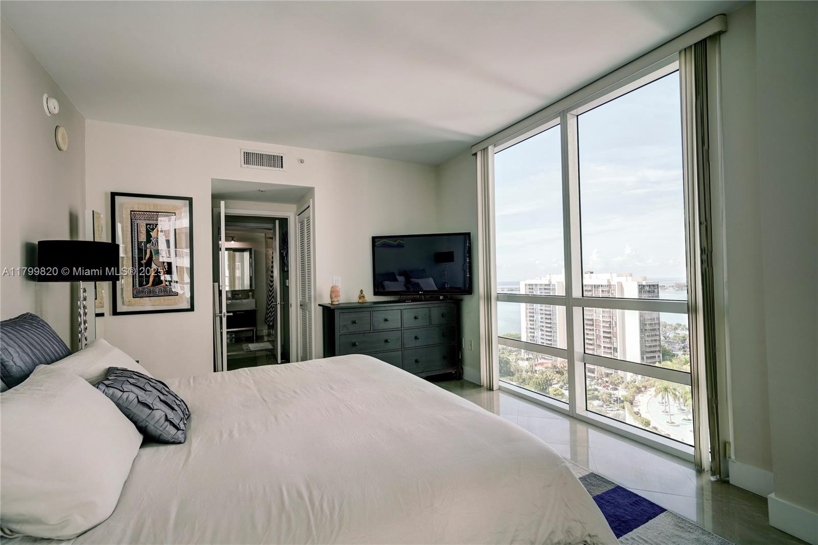 Property photo # 4