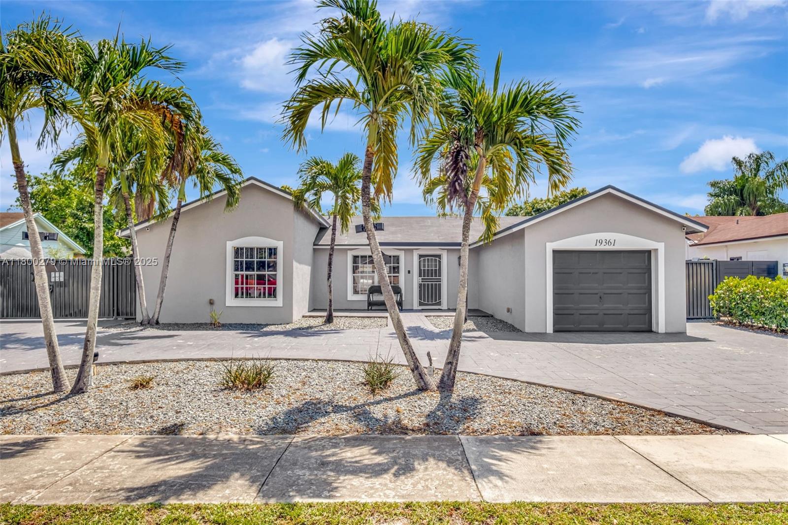 19361 NW 61st Ave, Hialeah, Florida image 1