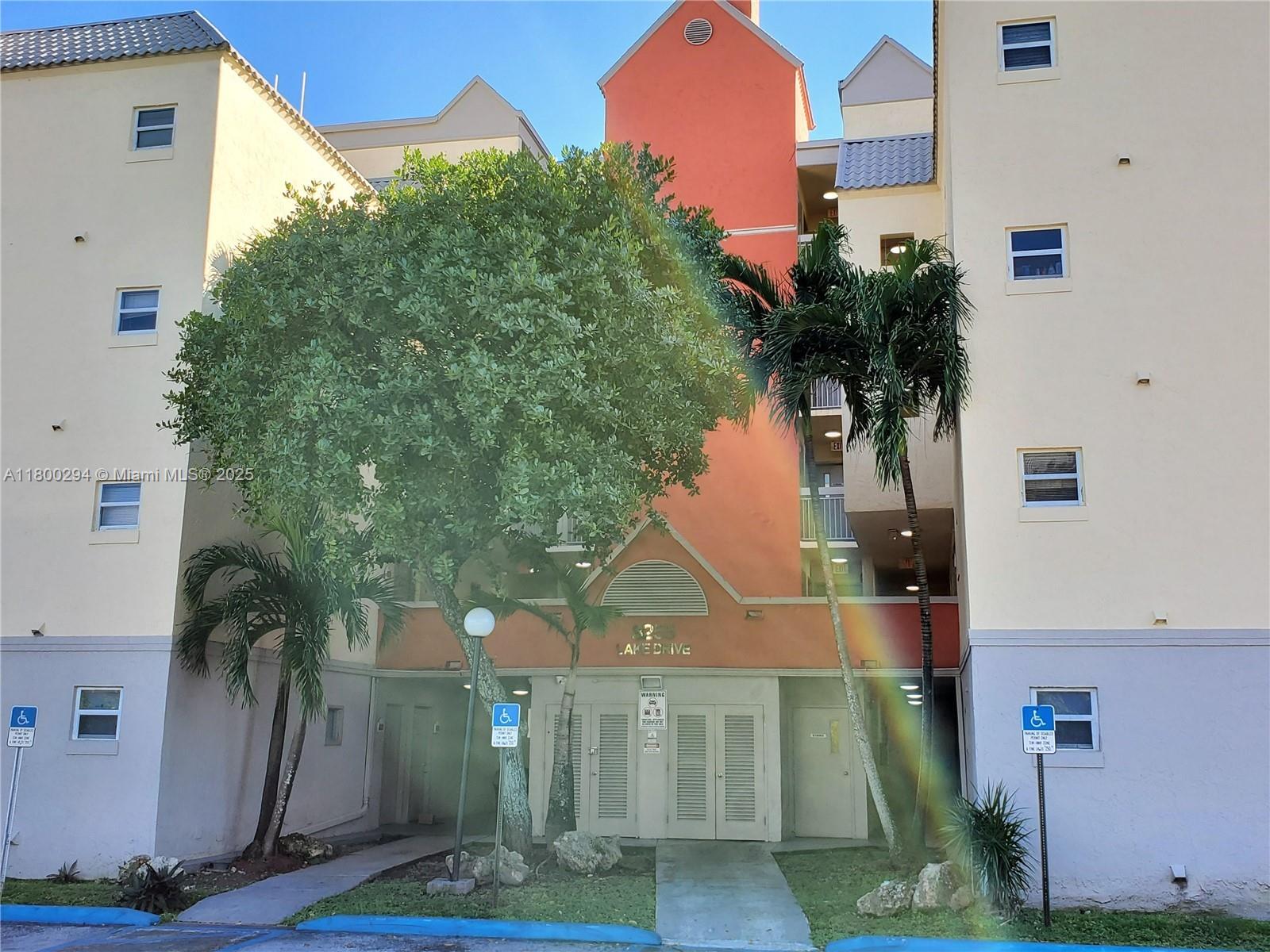 Property photo # 0