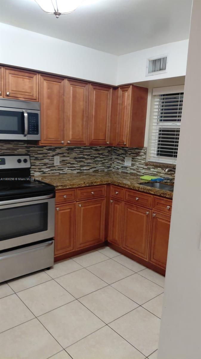 2520 Van Buren St #7, Hollywood, Florida image 26