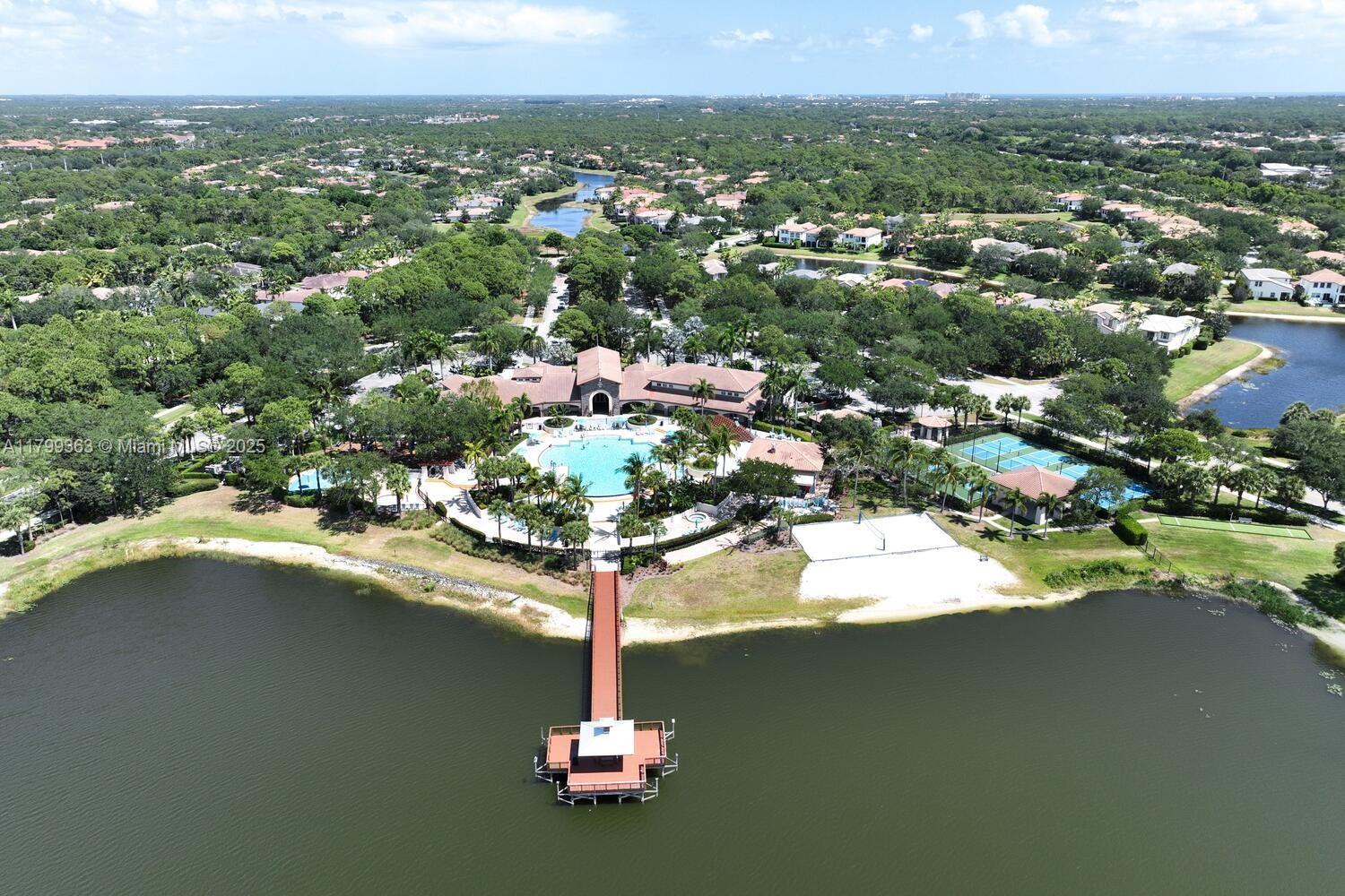 198 Evergrene Parkway, Palm Beach Gardens, Florida image 37