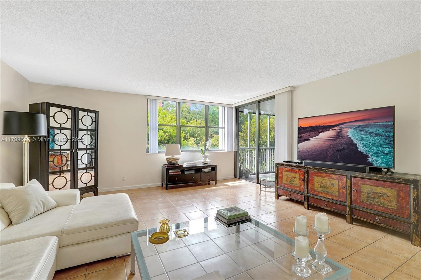 3350 192 St Unit 3 G- B, Aventura, Florida 33180