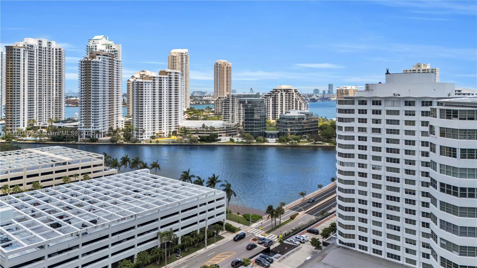 950  Brickell Bay Dr #1108 For Sale A11800103, FL