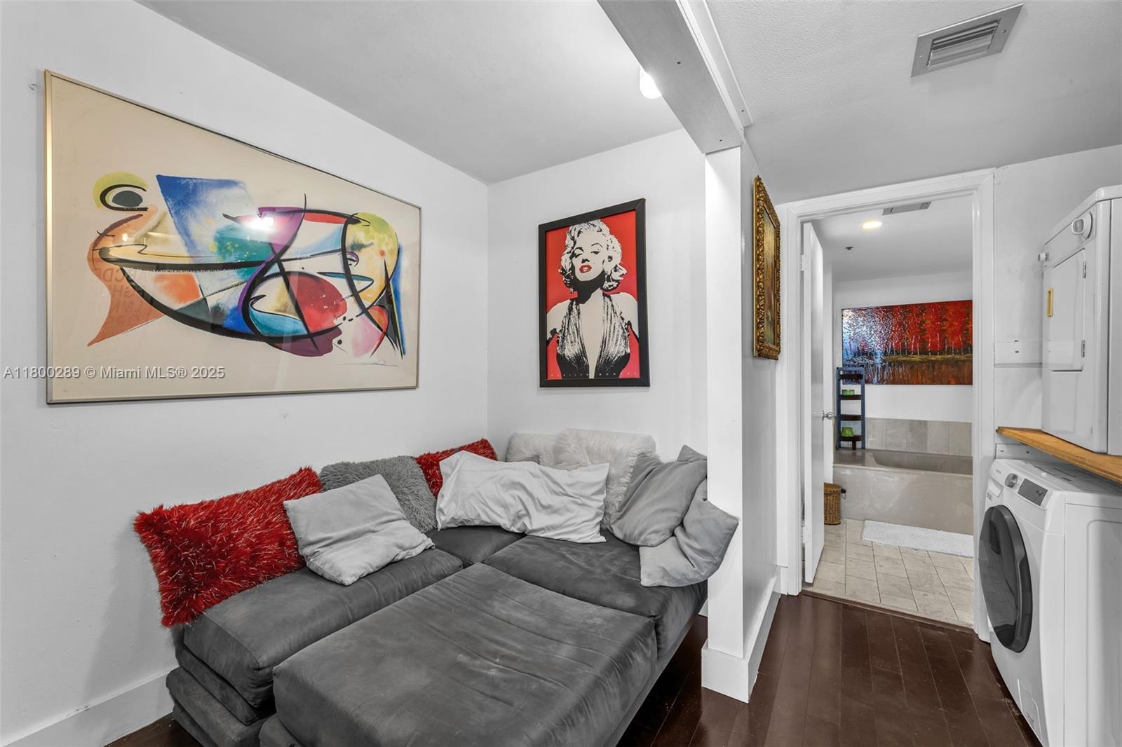 Property photo # 4