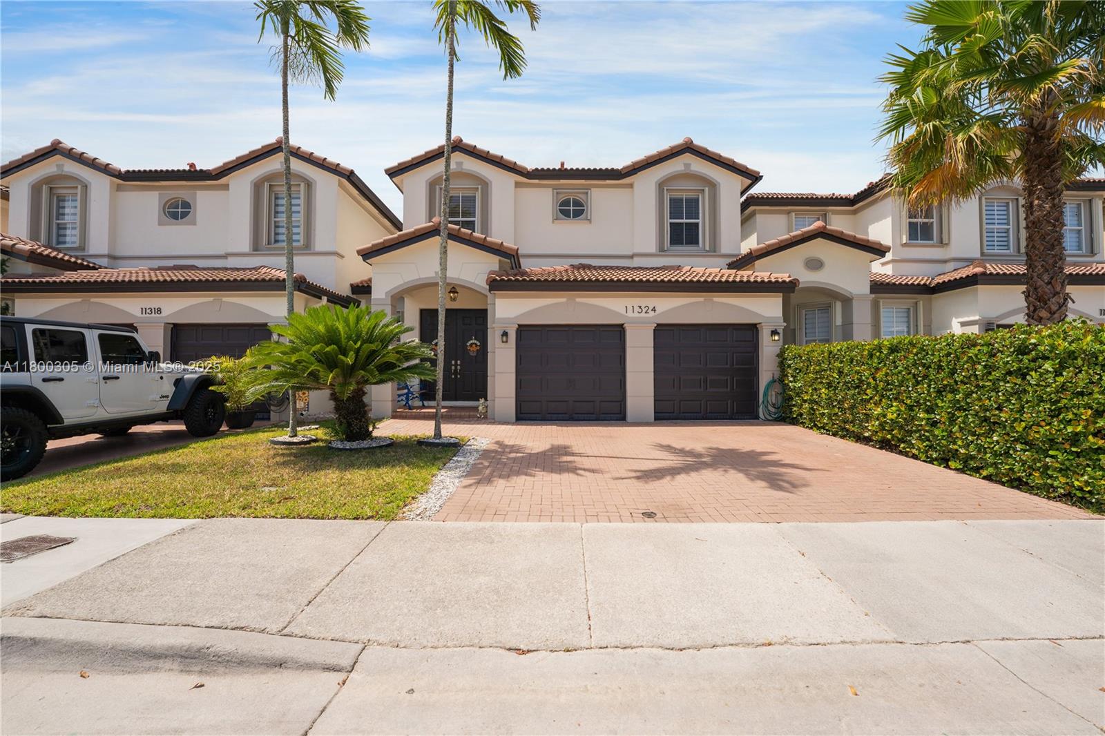 11324 NW 74th Ter, Doral, Florida image 1