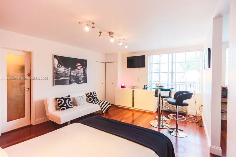 Property photo # 4