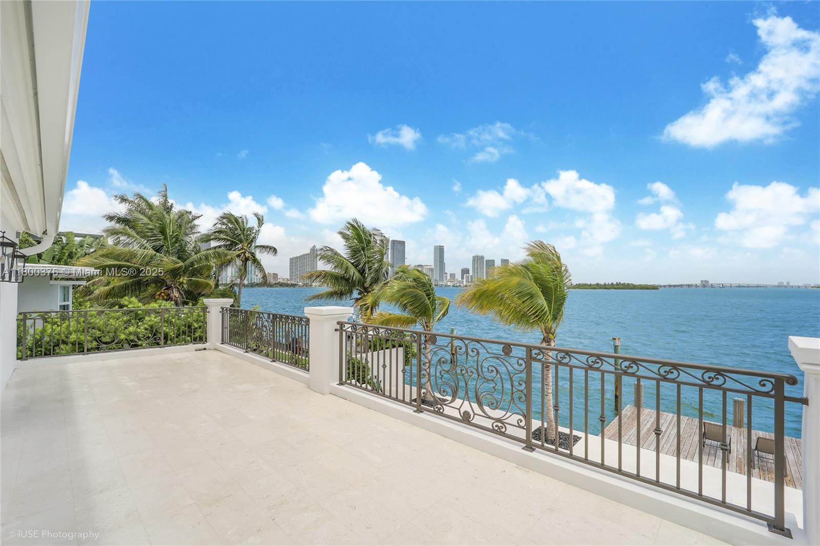 1001 N Venetian Dr, Miami, Florida image 33