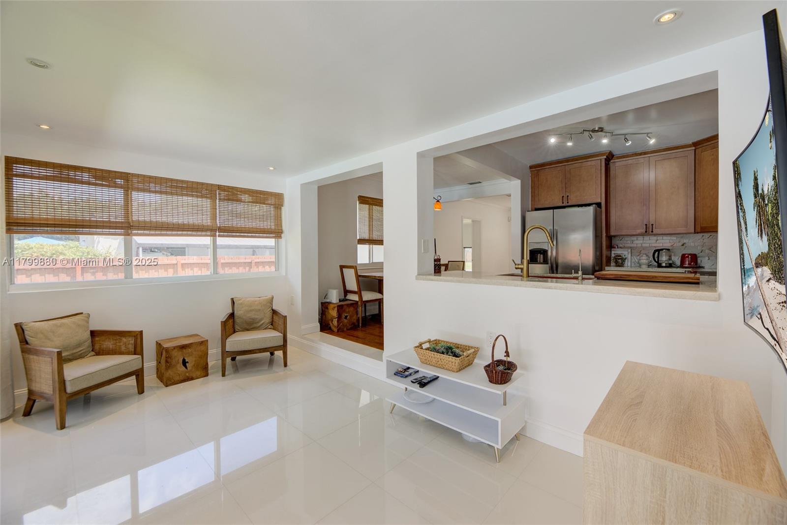 12000 NE 11th Ct, Biscayne Park, Florida image 21