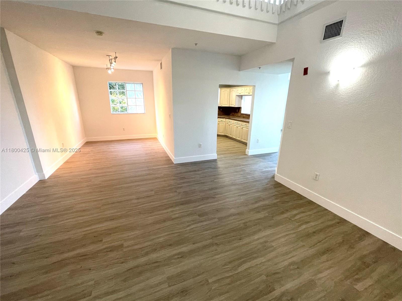 17415 NW 75th Pl #208, Hialeah, Florida image 12
