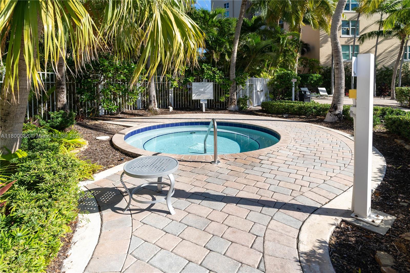 3330 NE 190th St #LPH14, Aventura FL 33180