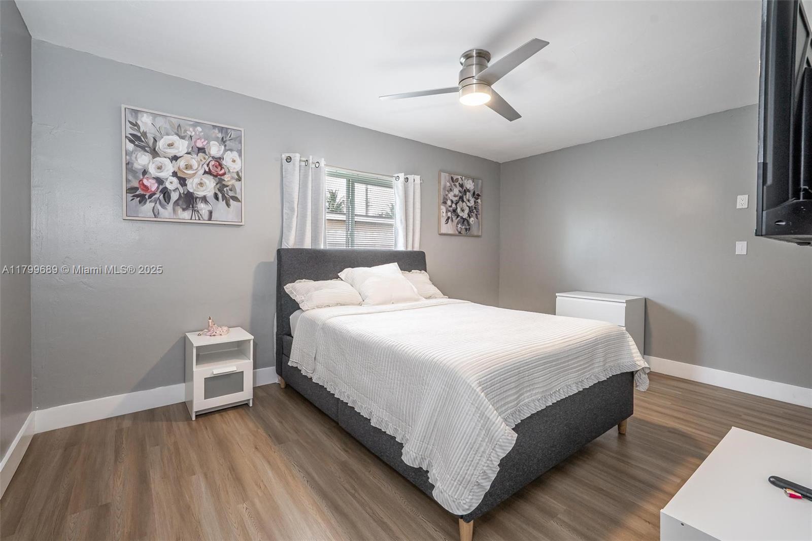 Listing Photo 17