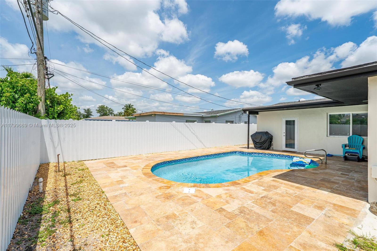Listing Photo 22