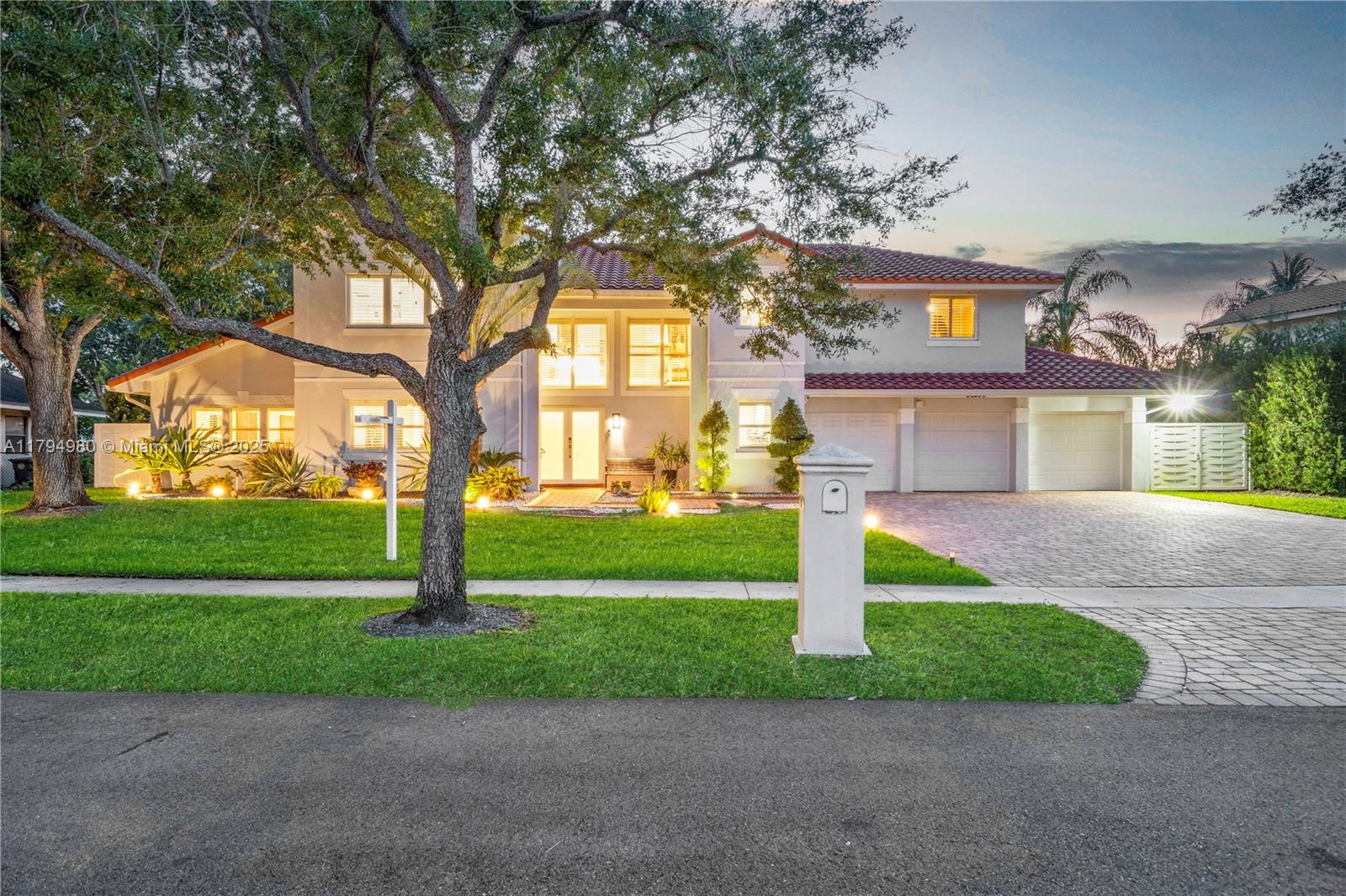 20230 7th St, Pembroke Pines, Florida 33029