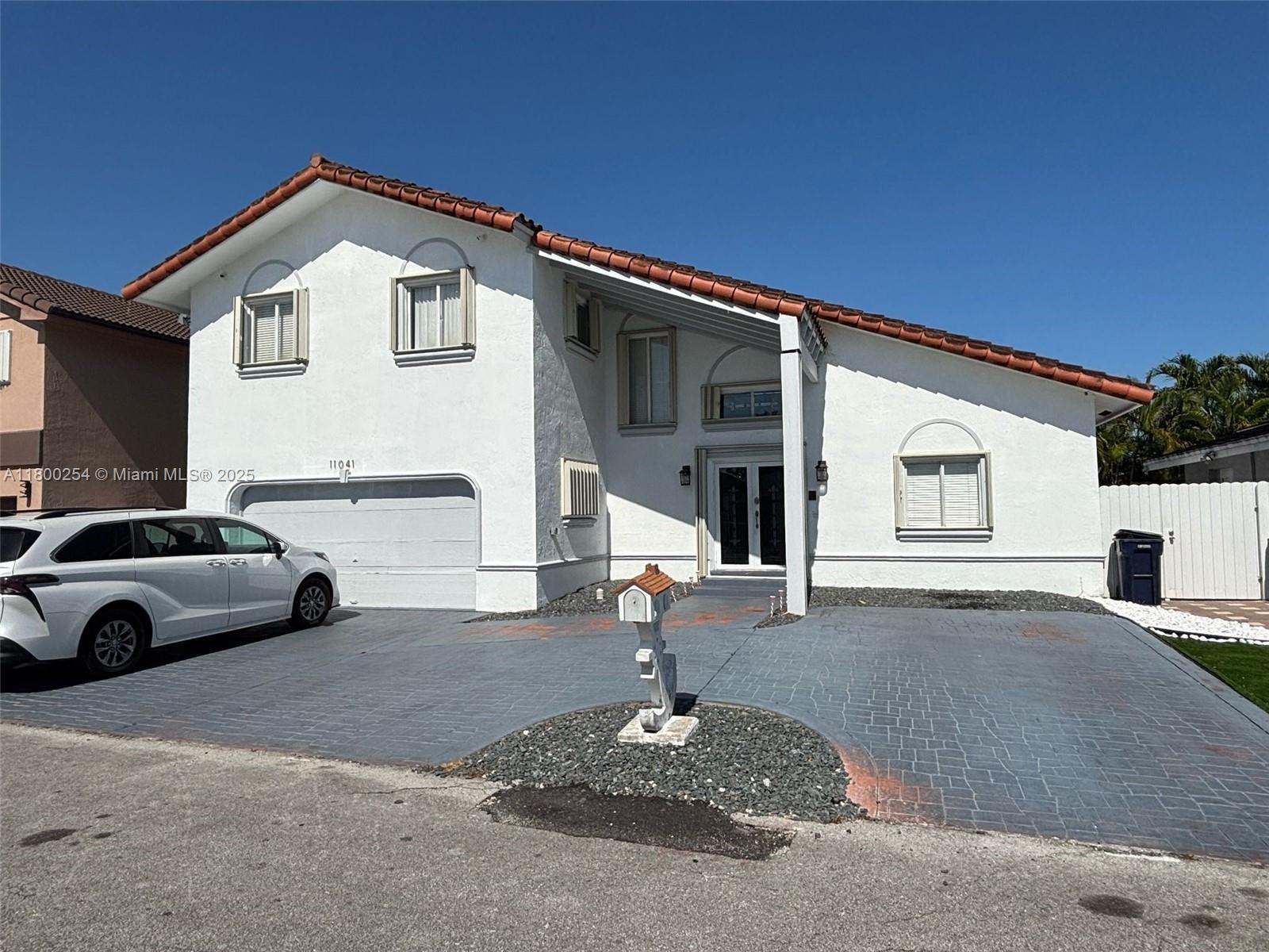 Property photo # 0