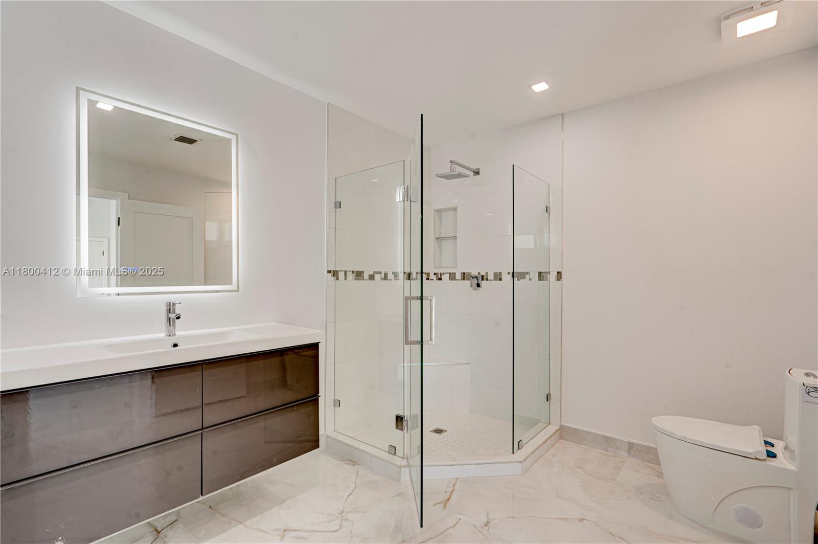 15843 NW 10th St, Pembroke Pines, Florida image 28