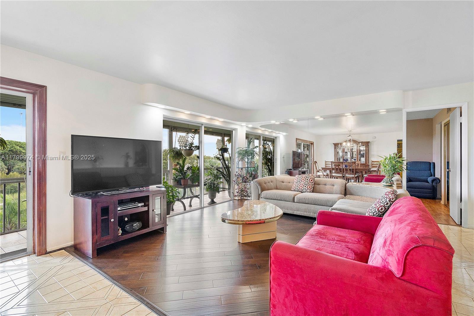 4800 Hillcrest Ln #503, Hollywood, Florida image 15