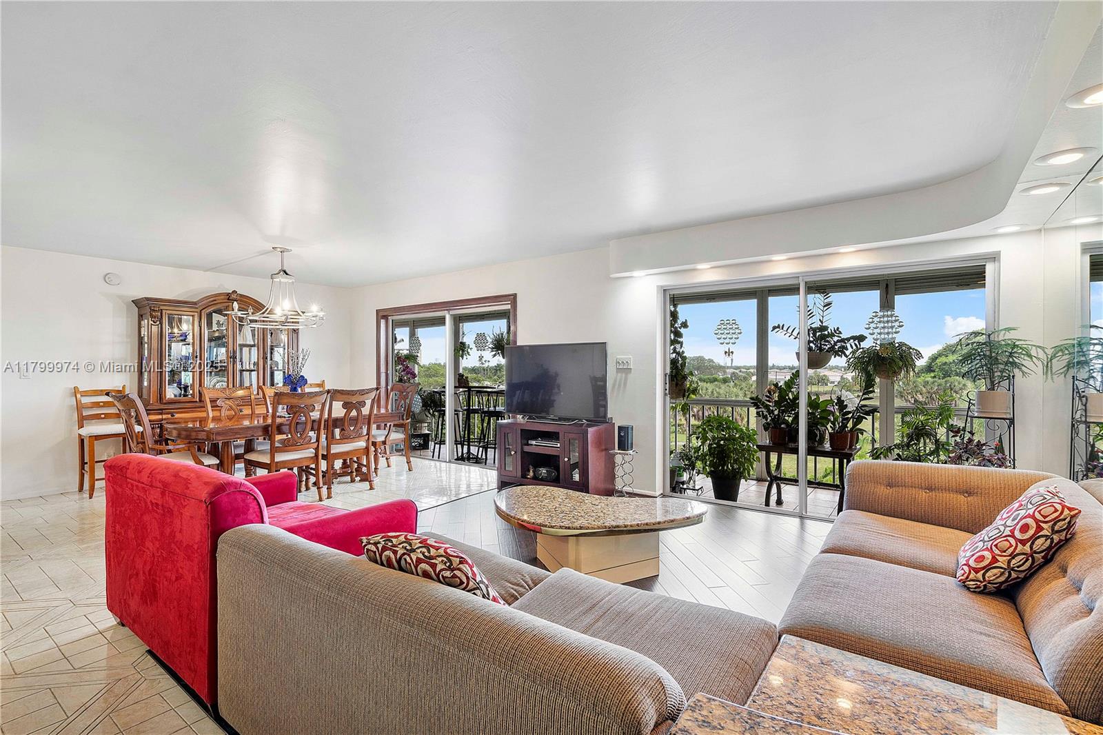 4800 Hillcrest Ln #503, Hollywood, Florida image 19